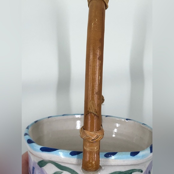 Art Pottery Basket Bamboo Handle Signed “Stevens” Painted Flowers Pansies - Picture 9 of 16